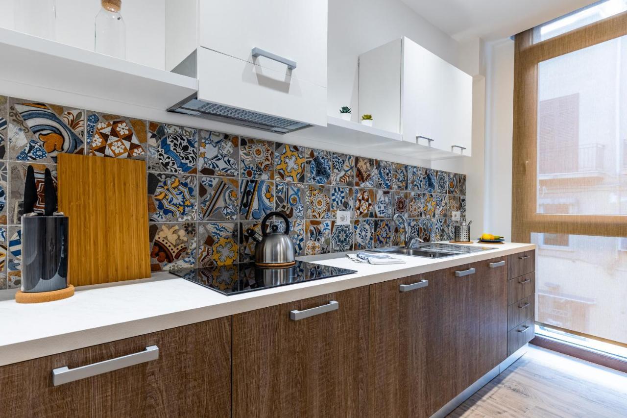 Solemar Sicilia - Palazzo Quaroni Apartman Palermo Kültér fotó